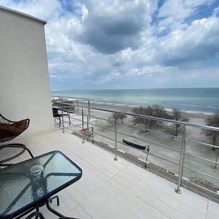 Ella By The Sea Năvodari