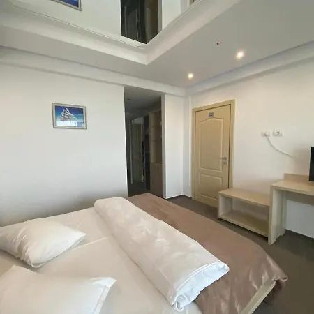 Ella By The Sea Maison d'hôtes 3*